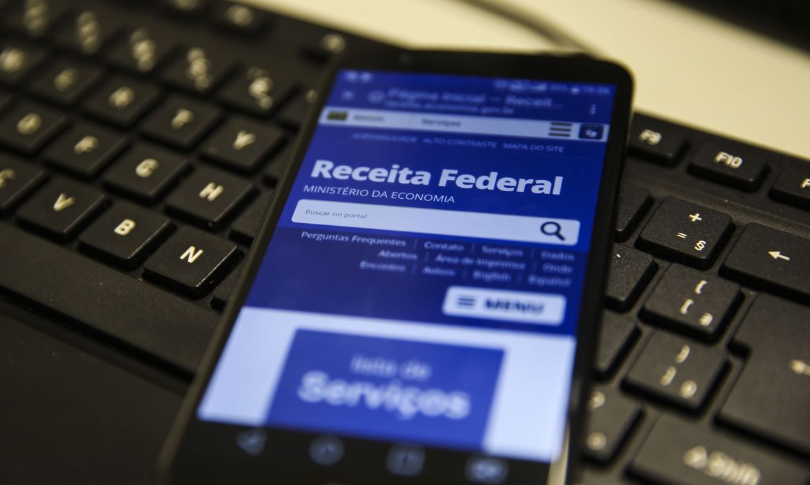 Mais tempo: Receita adia o prazo de entrega da Declaração de Imposto de Renda Destaque