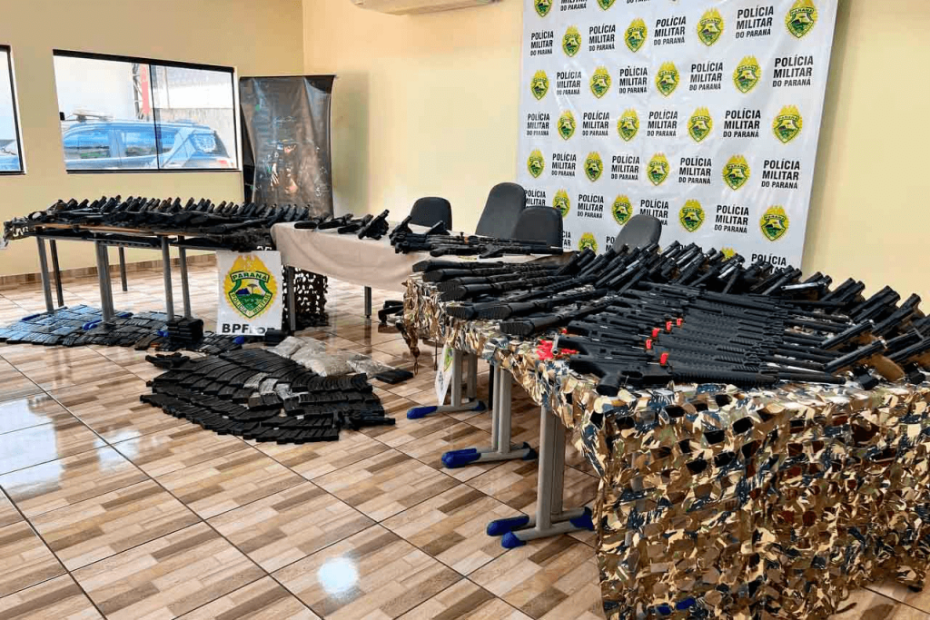 Sem armas: Operação da PM resulta na apreensão de 161 armas, maior volume da história da corporação 1 armas 1