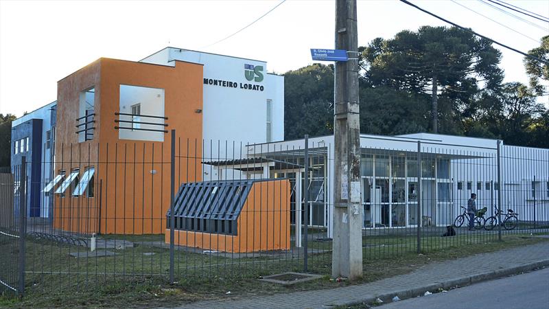10 unidades de saúde de Curitiba têm horário estendido até as 20h para vacinação
