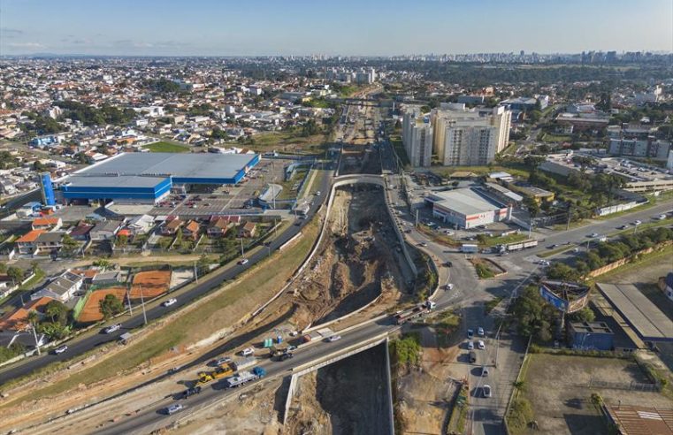 Atenção, motorista: nova etapa de obras exige estreitamento em pista da Linha Verde Norte