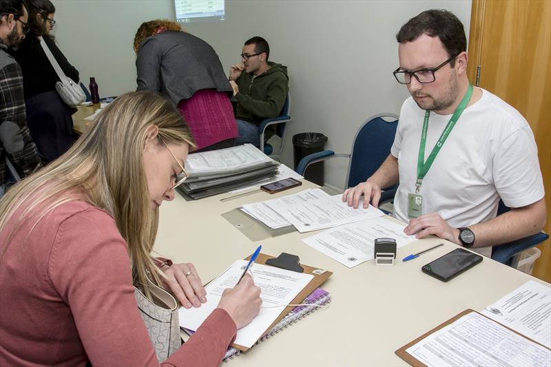 Escolas da rede municipal de ensino de Curitiba recebem novos professores