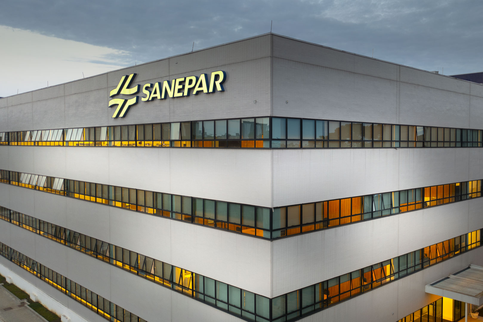 Com prioridade para serviços de esgoto, Sanepar vai investir R$ 11,2 bilhões até 2028