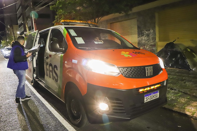 Frente fria mobiliza maior operação de acolhimento a pessoas em situação de rua em Curitiba 9 FAS CURITIBA