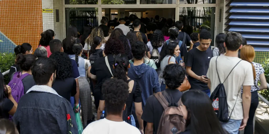 Aprovação de Lei Amplia Cotas para Negros em Concursos Públicos no Brasil 9 imagem 1749059445375
