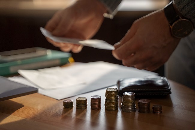 Juros a 15%: empresários recorrem a imóveis para fugir de capital de giro abusivo 6 juros do mercado