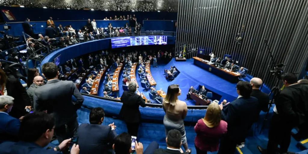 Senado Aprova Redução de Prazo de Inelegibilidade na Lei da Ficha Limpa 9 imagem 1756958466476