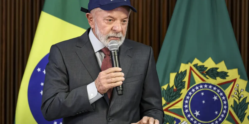 Lula Pronuncia em Rede Nacional e Assiste ao Filme Malês no Cine Alvorada 2 imagem 1757217703918