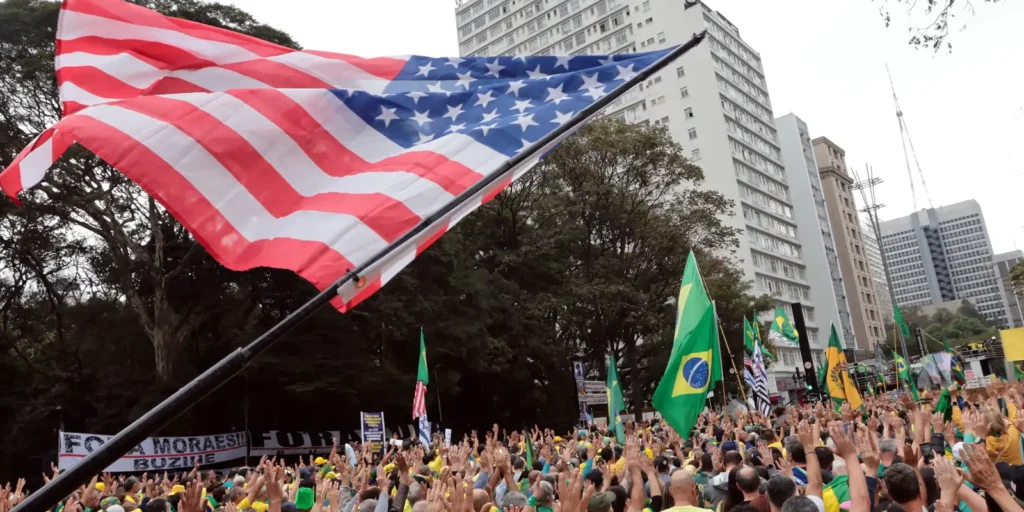 Ato em São Paulo reúne apoiadores de Jair Bolsonaro em defesa da anistia 7 imagem 1757304057456