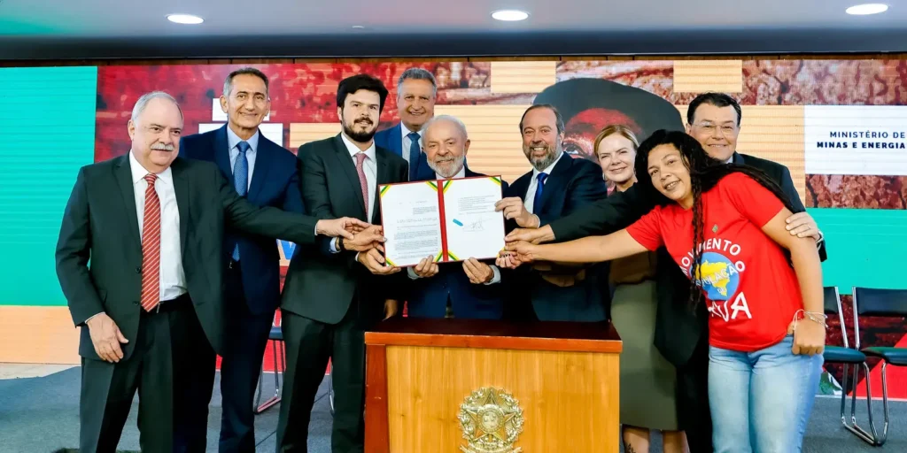 Lula Sanciona Lei de Gratuidade na Conta de Luz para Famílias de Baixa Renda 2 imagem 1759982508626