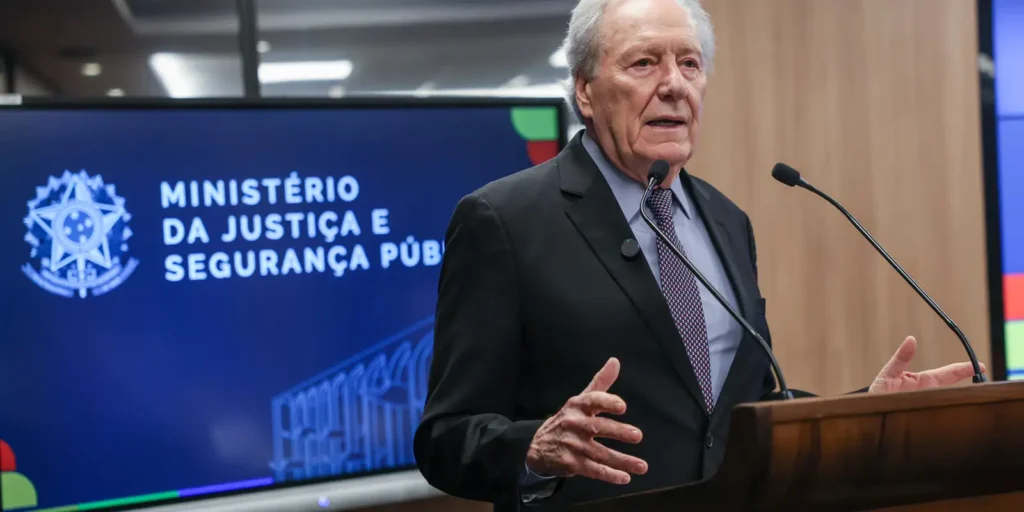 Ministro da Justiça sinaliza PEC da Segurança como resposta a operacões da PF 15 imagem 1759982596890