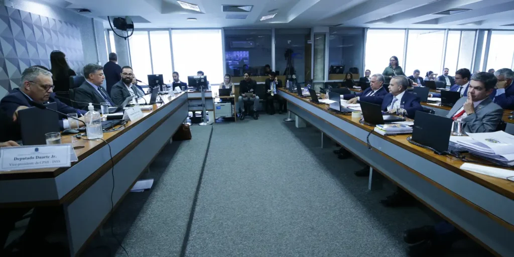 CPMI do INSS ouve ex-dirigentes sobre fraudes em benefícios previdenciários 11 imagem 1761019315792