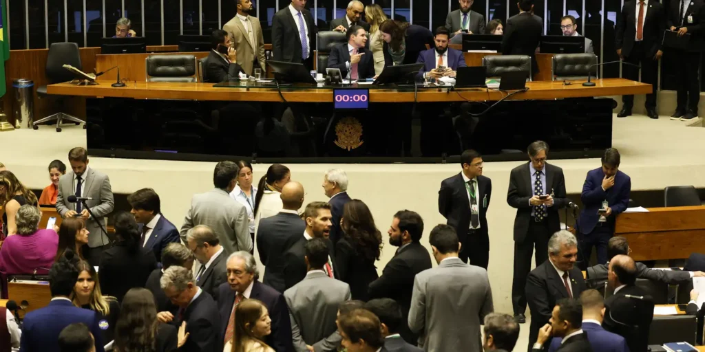 Especialistas apontam riscos do substitutivo de Derrite ao PL Antifacção 2 imagem 1763182838308