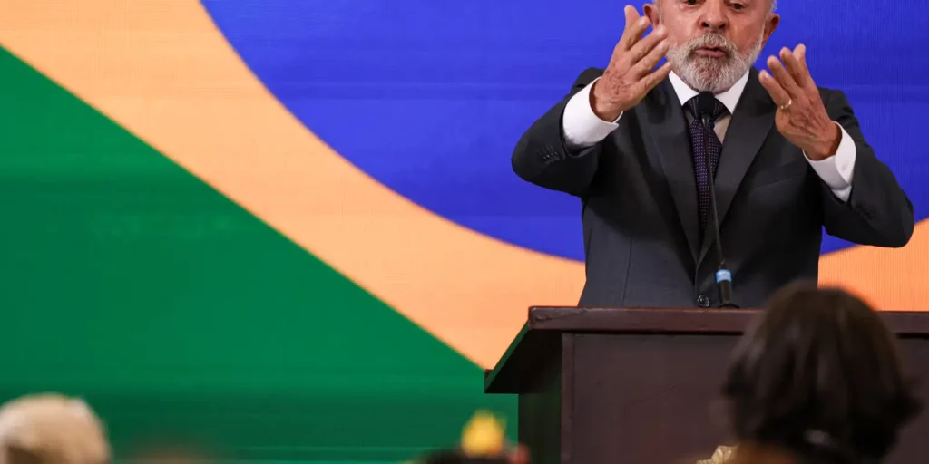 Lula Propõe Redução da Jornada de Trabalho e Combate ao Feminicídio em Reunião do Conselhão 4 imagem 1764910930612