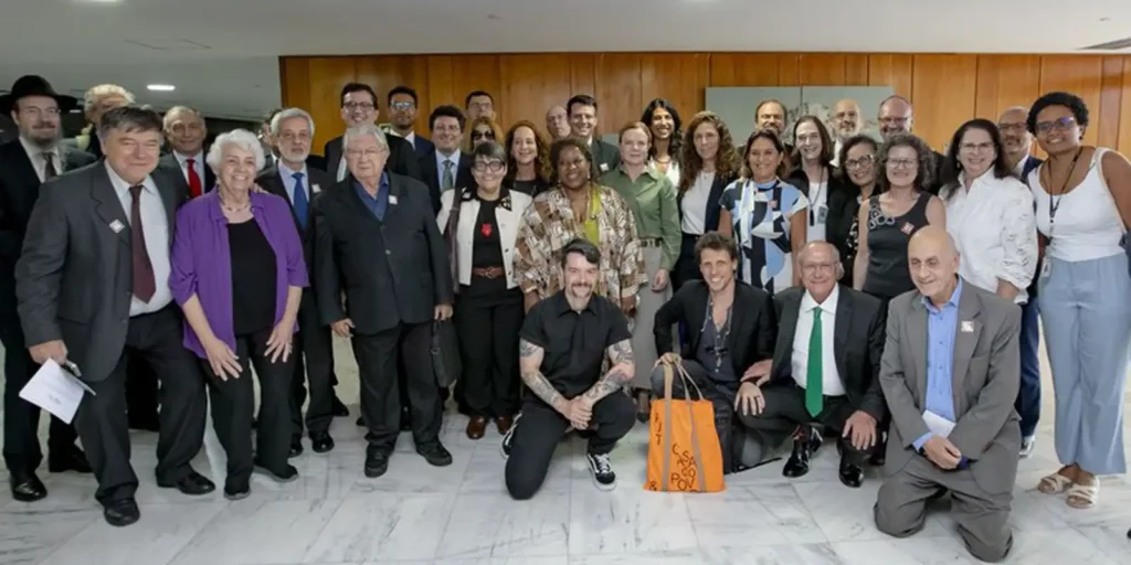 Governo e Comunidade Judaica Discutem Estratégias de Combate ao Antissemitismo 9 imagem 1769749280655