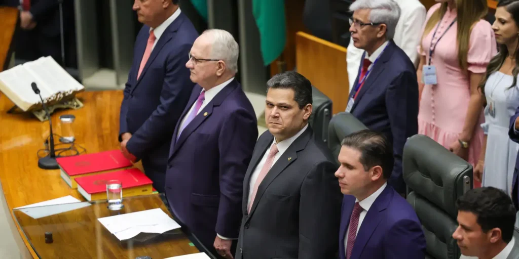 Davi Alcolumbre Defende Diálogo e Paz entre os Poderes no Abertura do Ano Legislativo 7 imagem 1770094851108