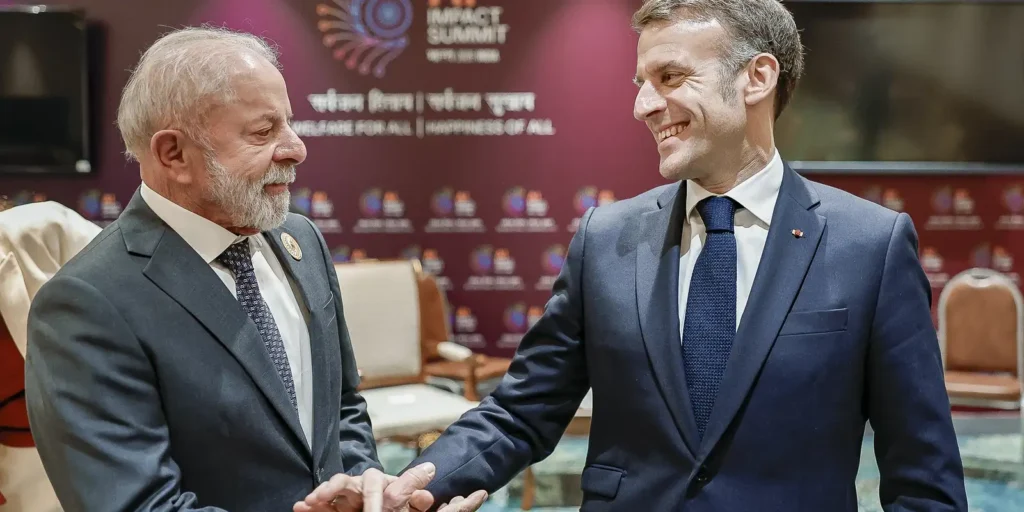 Lula e Macron discutem cooperação em defesa, tecnologia e comércio em Nova Délhi 11 imagem 1771563637469