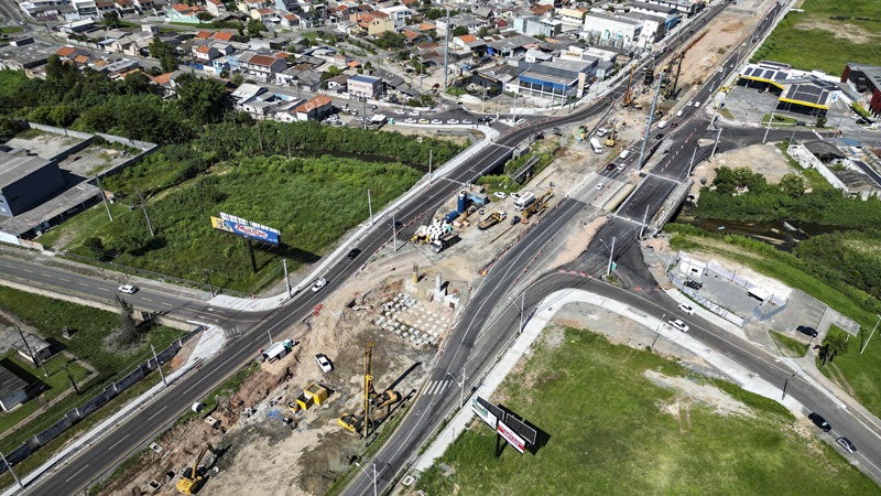 obra curitiba pinhais
