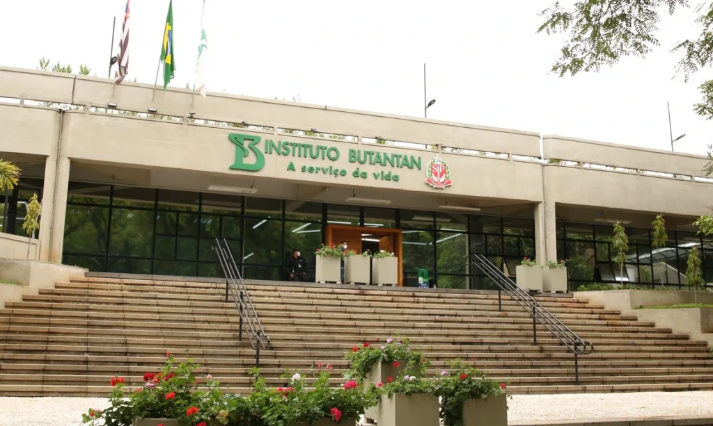 Butantan vai produzir medicamento avançado contra câncer para o SUS 2 butantan