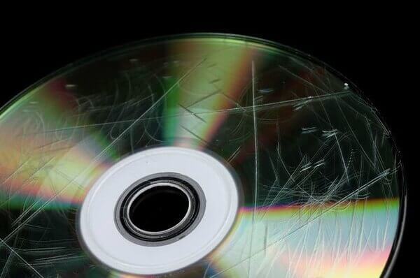 dvd danificado