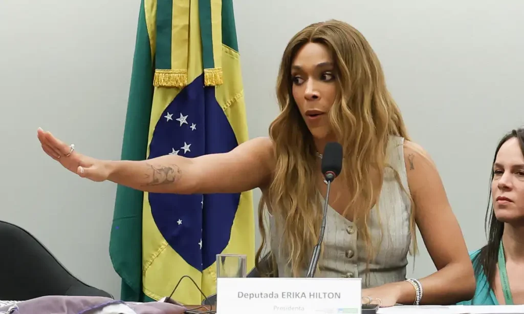 Brasília-DF - 18/03 /2026 - Deputada Erika Hilton durante a primeira reunião da comissão de Defesa dos direitos da Mulher. Foto: Lula Marques/ Agência Brasil.