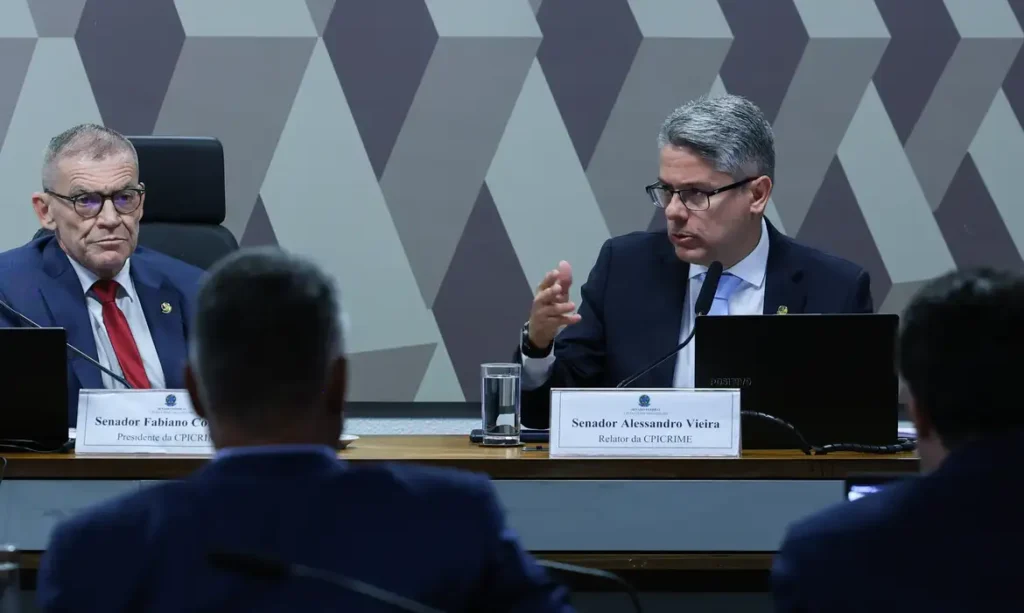 CPI do Crime Organizado não aprova relatório final que recomendava indiciamentos contra STF 5 Brasília-DF – 14/04/2026 – CPI do Senado do Crime Organizado durante leitura do parecer final do relator da CPI, senador Alessandro Vieira. Lula Marques/ Agência Brasil.