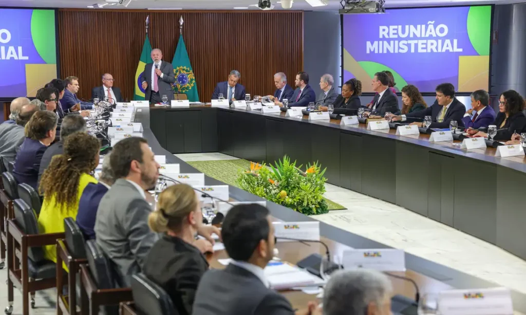 Brasília (DF), 31/03/2026 - O presidente Luiz Inácio Lula da Silva coordena reunião ministerial no palácio do Planalto. Foto: Fabio Rodrigues-Pozzebom/Agência Brasil