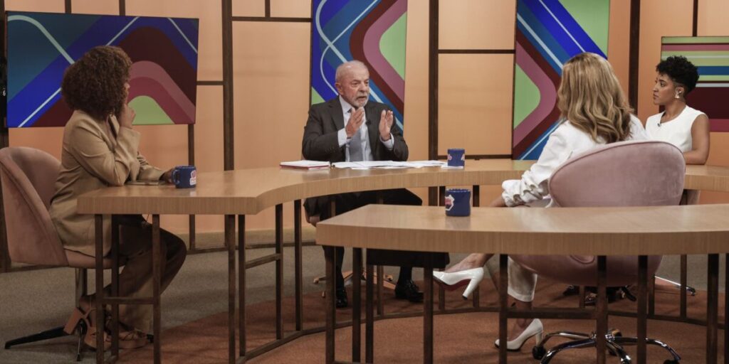Lula diz que monitora preço dos combustíveis diariamente 6 Lula diz que monitora preço dos combustíveis todos os dias