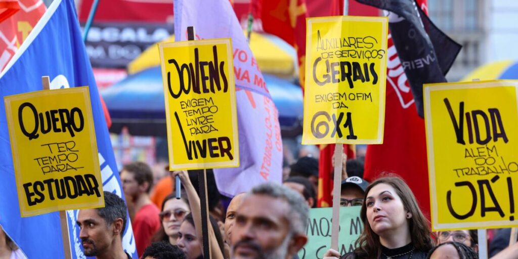 Acordo fixa transição de 60 dias para fim da escala 6x1 8 Acordo prevê regra de transição de 60 dias para fim da escala 6x1