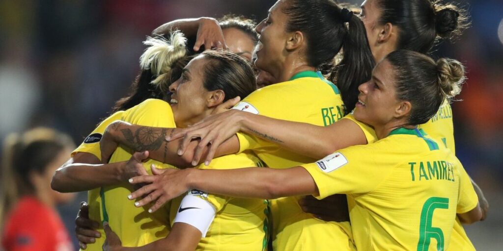 Copa Feminina 2027 pode injetar R$ 8,8 bi no Brasil 14 Copa do Mundo feminina no Brasil deve movimentar R$ 8,8 bilhões