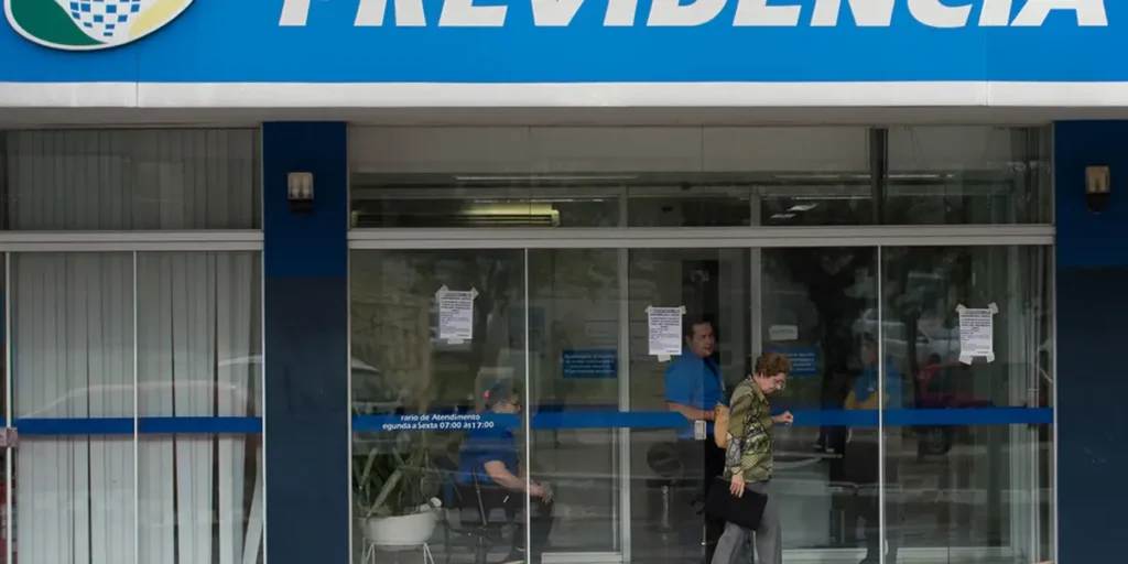 Governo destina R$ 547 milhões para ressarcir beneficiários do INSS