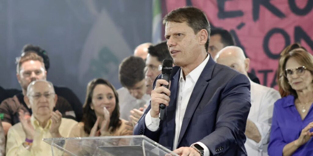 Republicanos confirma Tarcísio à reeleição em SP 3 Republicanos lança candidatura de Tarcísio ao governo de São Paulo