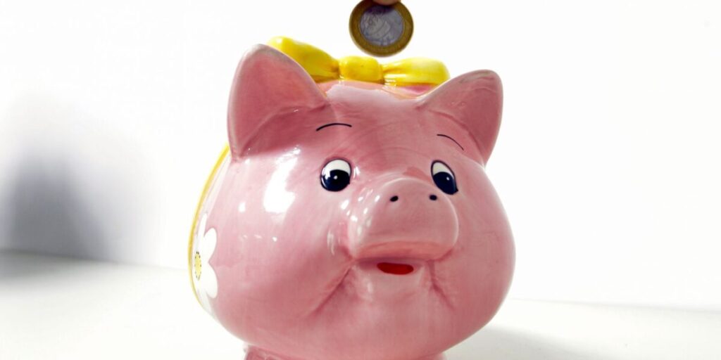 Poupança tem retirada líquida de R$ 7,15 bi em julho 3 Retiradas da poupança superam depósitos em R$ 7,15 bilhões em julho