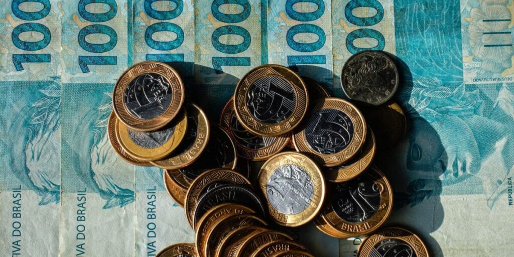 Tesouro honrou R$ 152,46 mi em dívidas de estados 2 Tesouro pagou R$ 152,46 milhões em dívidas de estados e municípios