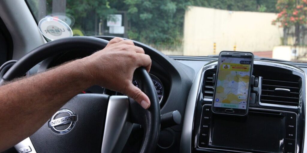 CMN atualiza crédito do Move Brasil para taxistas 11 Conselho regulamenta crédito para taxistas e motoristas de aplicativo